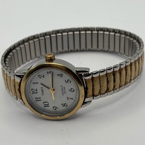 Vintage Gold Timex Watch - Picture 3 of 4